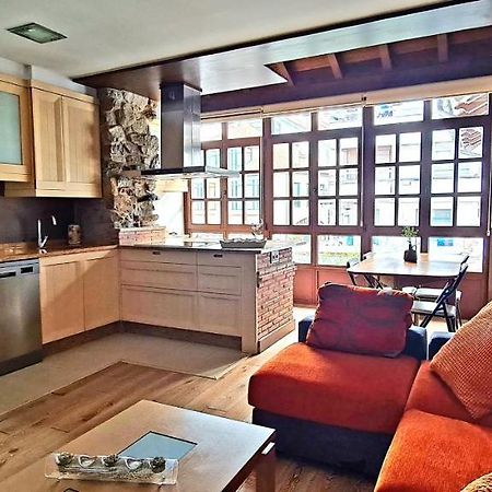 Apartamento Del S XVI En El Casco Historico De Luanco Eksteriør bilde